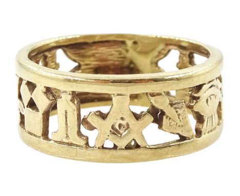9ct gold ring, with pierced Masonic decoration, hallmarkedCondition Report:Approx 5.1gm, size R, depth = 8.5mm