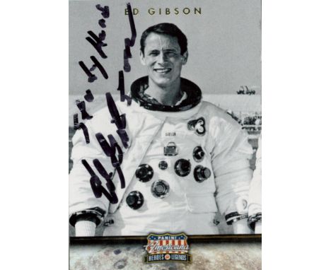 Edward Gibson signed panini American trading card. Good condition. All autographs come with a Certificate of Authenticity. We