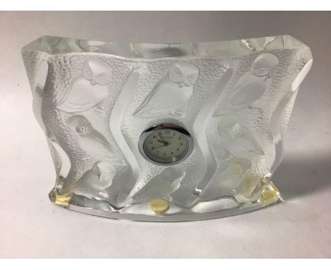 A Lalique crystal rectangular 'Hulotte' owl mantel clock, no. 1085400, unboxed, 9cm high, no obvious damage 