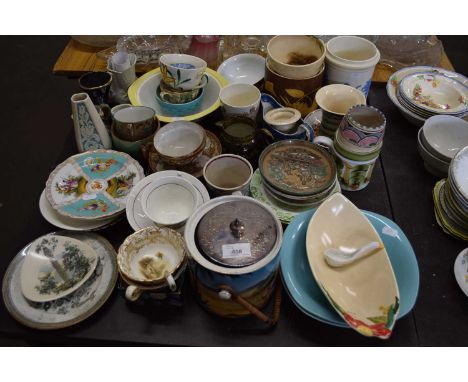 QUANTITY OF CERAMIC ITEMS, MAINLY VASES, CUPS AND SAUCERS