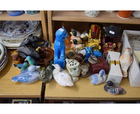 VARIOUS ORNAMENTS TO INCLUDE BRETBY MODEL CARS, POOLE DOLPHINS AND VARIOUS OTHER ANIMAL ORNAMENTS