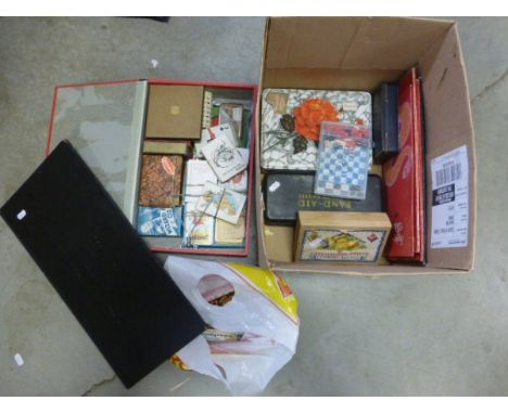 Mixed lot comprising of various old playing card games, old games including Halma, together with tea cards, tea card albums a