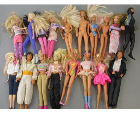 Mixed group of vintage toys to include Barbie, Action Man, die-cast vehicles and View Finder