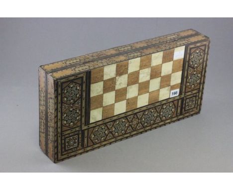 Vintage backgammon & chess inlaid games box