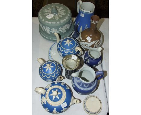 A green jasperware circular cheese dish and cover, (knop damaged), a Copeland Spode jasperware teapot and a quantity of damag