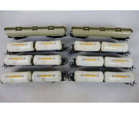 Hornby - Lima - A group of unboxed OO gauge wagons, 6 DA/JCA bogie presflo tank wagons in Derbyshire Stone livery and 2 x 100