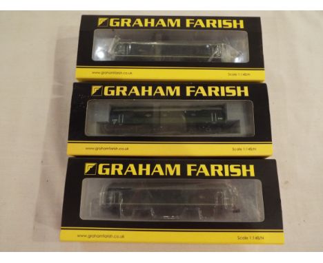 Graham Farish by Bachmann - three N Gauge model diesel locomotives comprising Class 24 op no D5031 # 372-976A, 6DCC, Class 25