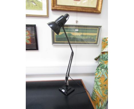 A vintage Herbert Terry Anglepoise 1227 lamp (black)