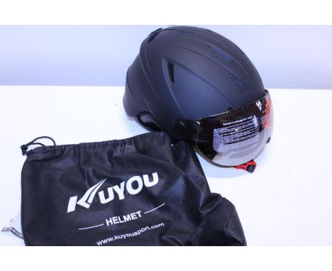 A new snow helmet 