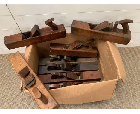 A selection of eight vintage planes 