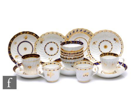 A collection of 18th and early 19th Century English porcelain, to include Worcester Barr and Barr period tea bowl and saucer 
