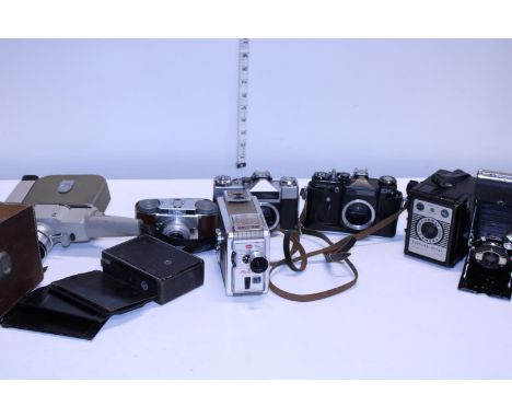 A selection of vintage cameras 