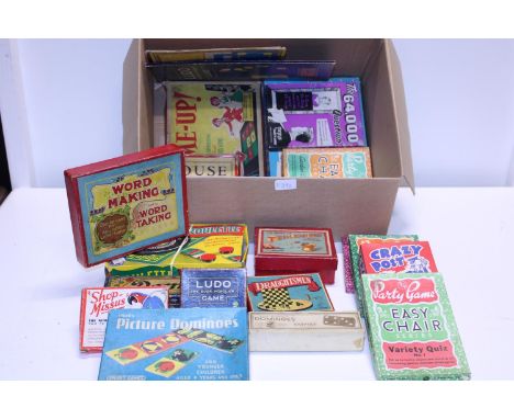 A good quantity of assorted vintage games etc 