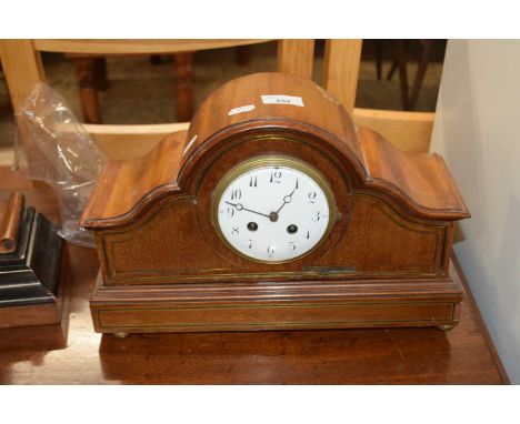 Edwardian mantel clock in arched mahogany veneered case