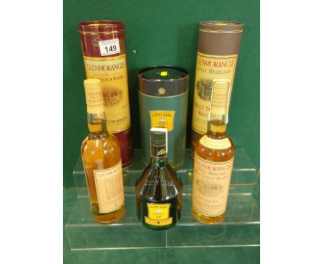 Glenmorangie, a 70cl bottle of single Highland Malt Whisky 10 year old in tin presentation case, similar single Highland Glen
