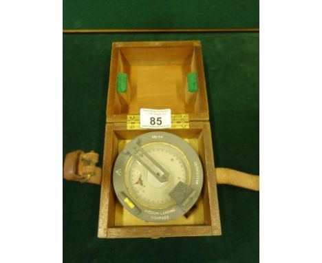 Military medium landing Compass in original box with sights model no: 661KH-53 