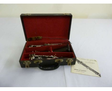 Boosey and Hall clarinet 1010 in fitted case