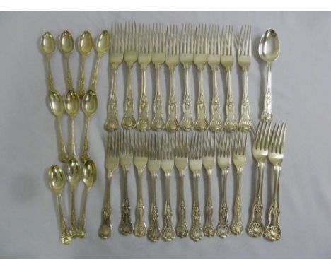 A quantity of Kings Pattern silver flatware to include forks and spoons
