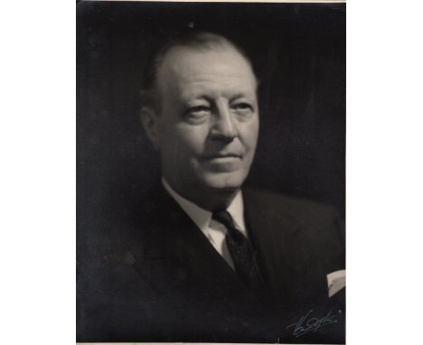  [CARY ROBERT]: (1898-1979) British Politician, Parliamentary Private Secretary to the Secretary of State for India and Burma