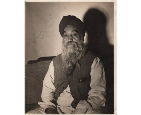  SINGH MASTER TARA: (1885-1967) Sikh Political and Religious Leader. Vintage signed 8 x 10 photograph of Tara Singh seated in