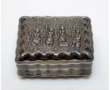 A 19th Century Dutch silver snuff box, with British import marks for Edwin Thompson Bryant, London, 1899, of rectangular sect