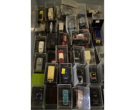 Selection of Oxford Diecast model vehicles, each cased. 