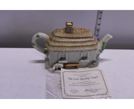 A Lennox collection 'The Irish Blessing' teapot 