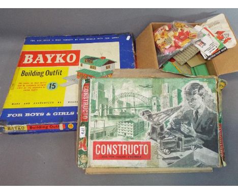Bayko,Constructo- A boxed Bayko Building outfit No.15 Set, together with a large quantity of unboxed Bayko, plus a boxed Cons
