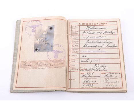 WW2 German Army Wehrpass, issued to Gerhard Otto Martin Hoffmann from Breslau. He first served with the Wehrmacht as a driver
