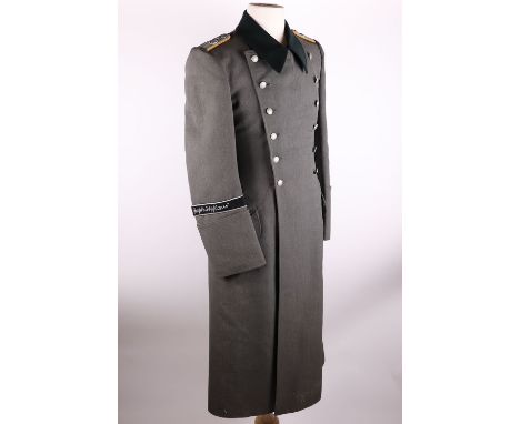 WW2 German Army Grossdeutschland Officers Overcoat, fine quality officers overcoat / greatcoat produced in a fine Italian gab