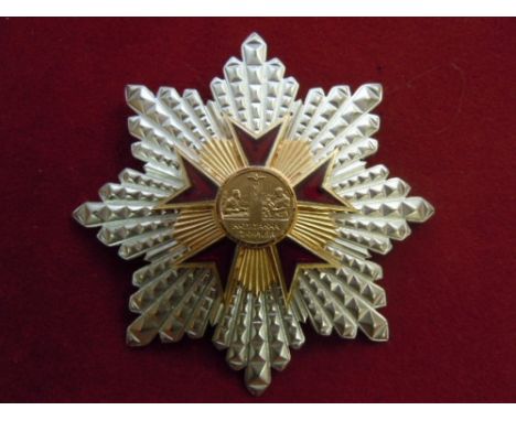 French Civilian Order for medical service. Breast order variant with bi metal construction and re enamel cross. Excellent ite