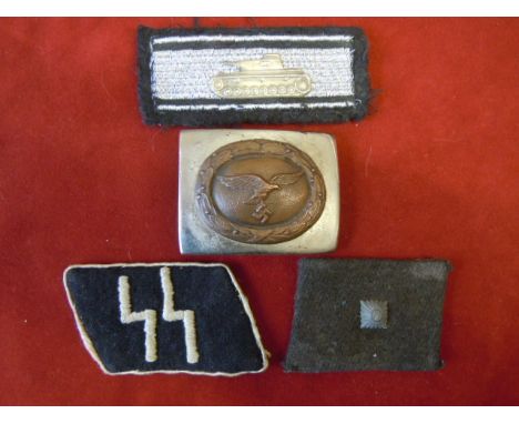 WWII German uniform items including a German Tank Destruction patch, Luftwaffe belt buckle (Reproduction) SS Collar patch. Ni