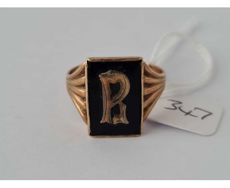 A gents signet ring 9ct size Z+2         5.6 gms
