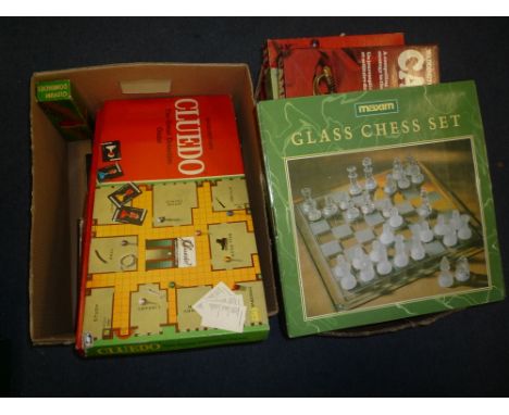 A QUANTITY OF BOXED GAMES, to include Maxim glass chess set, Denys Fisher 'Conquest', Parker 'Risk', Waddingtons 'Campaign', 