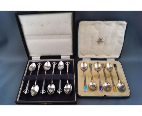 A set of six early 20th century coffee spoons, each with hammered bowls and pierced terminals to the flared handles, Sheffiel