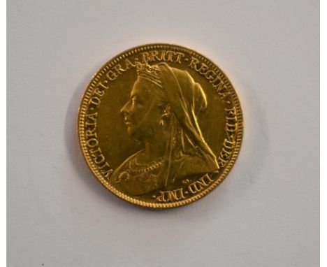 Gold 1898 Victoria old Head Sovereign, VF, light scratch