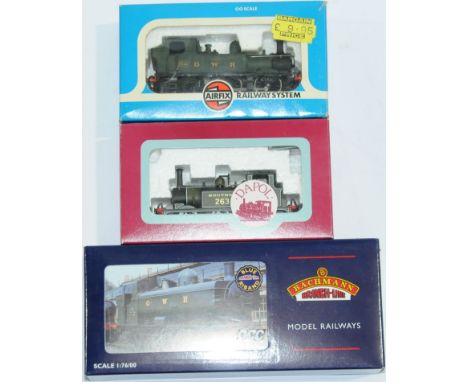 Bachmann, Dapol &amp; Airfix a boxed OO Gauge group comprising of Bachmann 32-205 0-6-0 8750 Pannier Tank 9736 in BR black, D