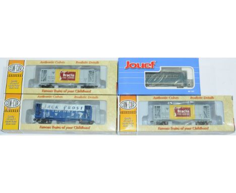 Jouef &amp; Con-Cor a boxed group to include Jouef HJ4030 Fourgon-Chaudiere SNCF, Con-Cor 43465 Airslide Covered Hopper "Brac