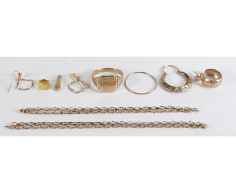 A collection of 9ct gold items including signet ring, odd earrings, broken chain etc, 10.6g. 