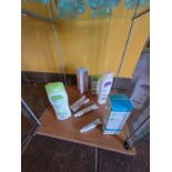 Product Overview / Apercu des produits de/for: Laboratoire Provence Canada Inc.