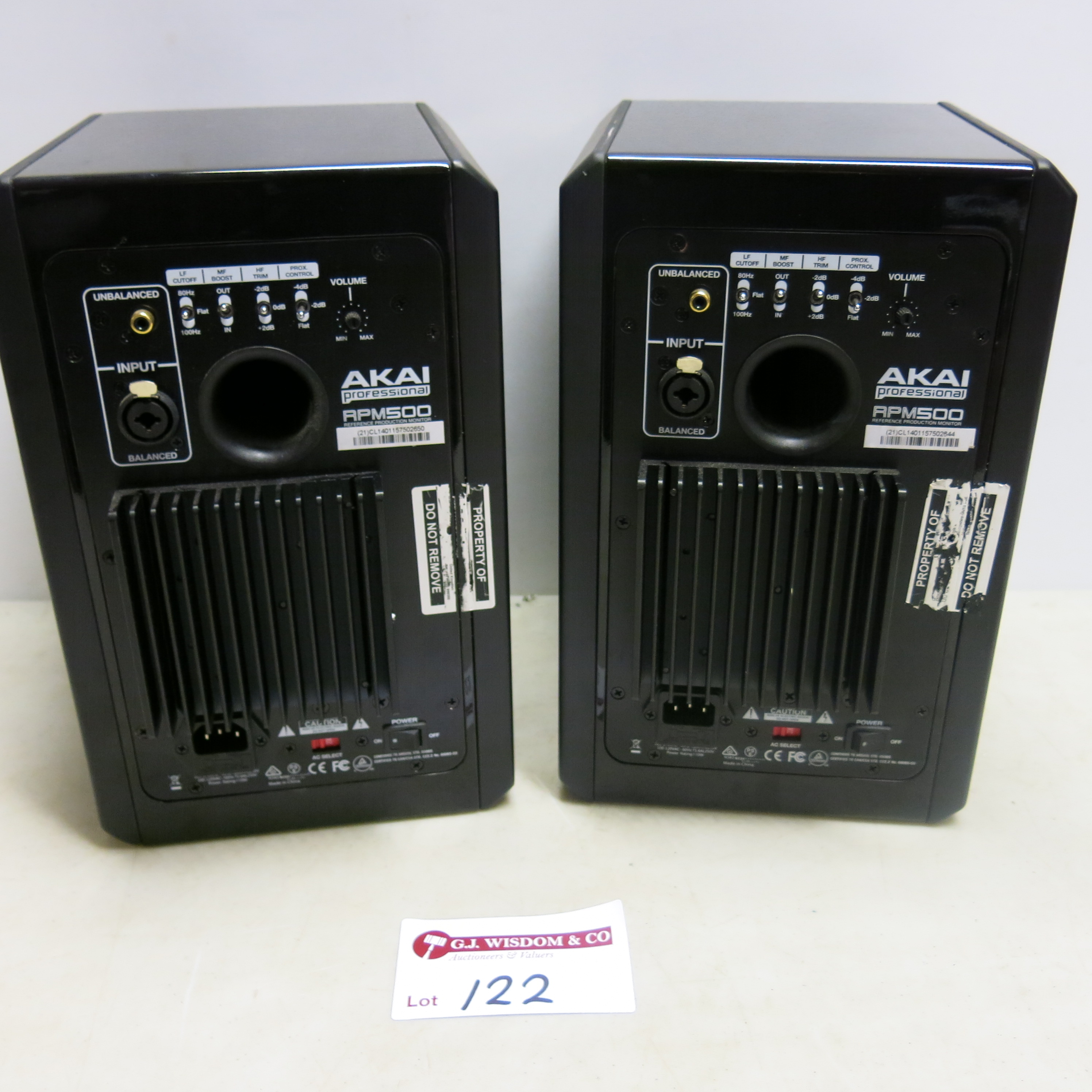 akai midi monitor speakers with bass