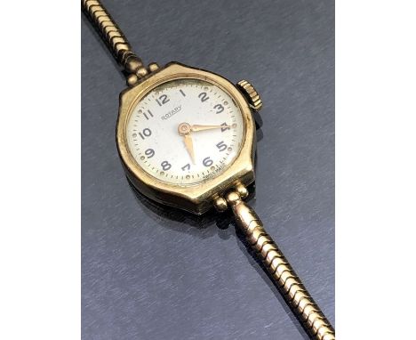 9ct Gold Rotary watch with 9ct Gold case and 9ct Gold rope chain strap total weight approx 12.2g