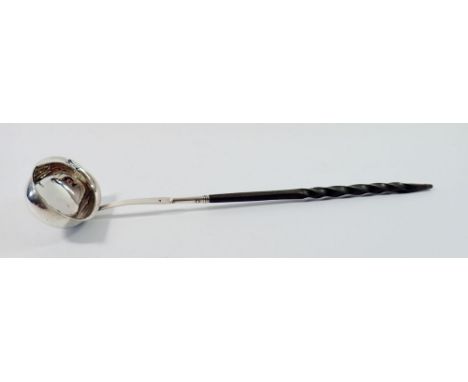 A Georgian silver punch ladle with horn handle, 33cm, London 1830 by William Theobalds 