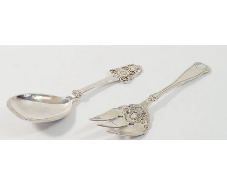 A Scandinavian silver serving fork and spoon, both marked 830, 133g 