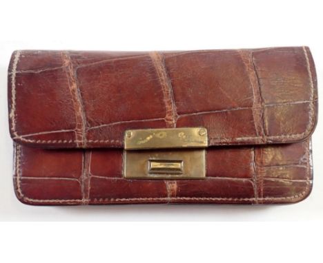 A crocodile skin vintage wallet and coin purse, 11.5 x 6cm 