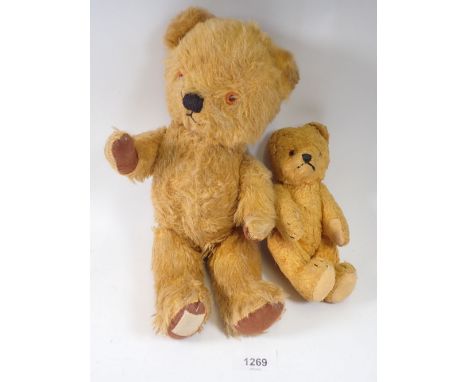 Two small vintage teddy bears, tallest 35cm 