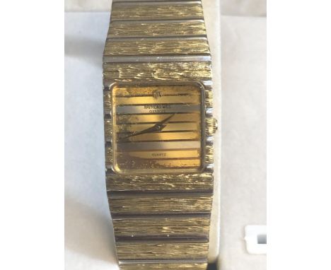 Gents Swiss made Raymond Weil geneve quartz watch 18k gold electroplated, not currently ticking, possibly requires a battery 