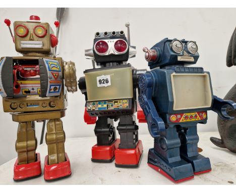 THREE VINTAGE ROBOT TOYS