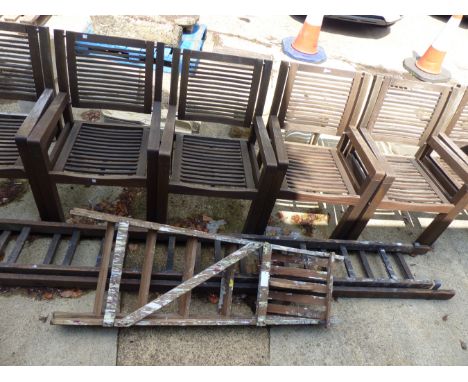 A WOODEN EXTENDING LADDER AND A STEP LADDER (2)