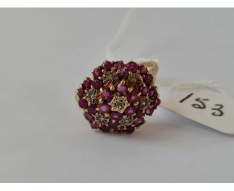 Ruby nad diamond clustre ring 9ct size N 4grms